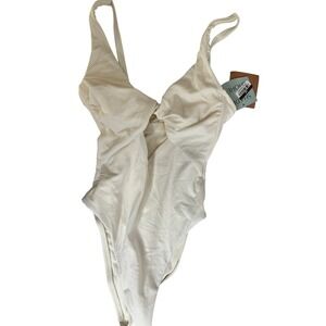 Shade & Shore Textured Knot Front One Piece Swimsuit‎ - High Leg Cheeky